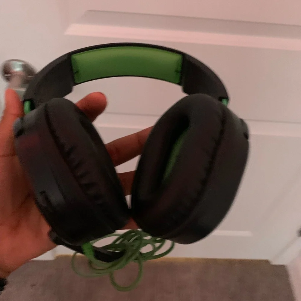 Gaming headphones
